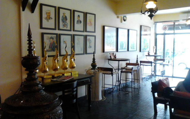 Chita Coffee & Guesthouse