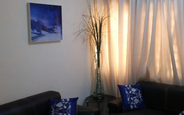 Regimanuel Apartments - Kwabenya