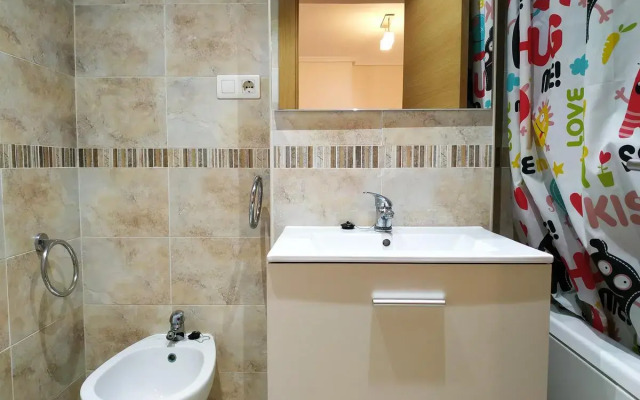 Playa Coral Marina 3000