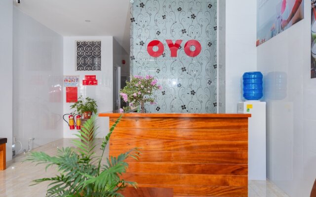 Flower House Apartment by OYO Rooms