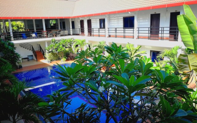 Huylin Angkor Boutique