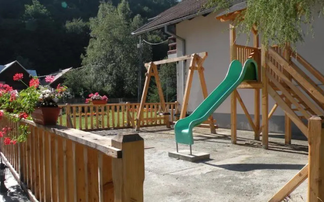 Pensiunea Roua Muntelui