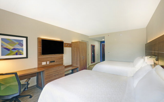 Holiday Inn Express & Suites Woodstock South by IHG