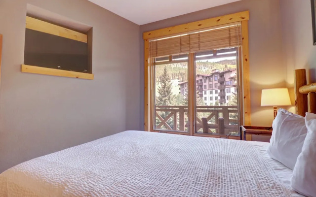 Stunning Views From This Condo - TM325 by RedAwning