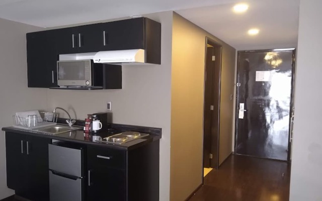 Elite 47 Hotel & Suites