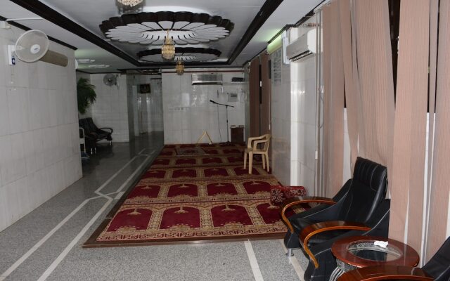 Al Eairy Furnished Apts Al Madinah 5