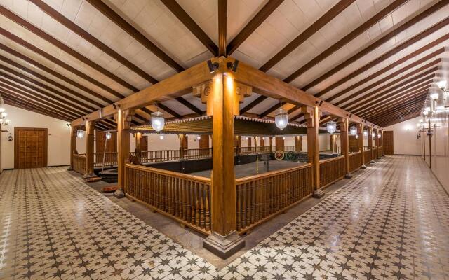 SaffronStays Heritage Waada, Nashik