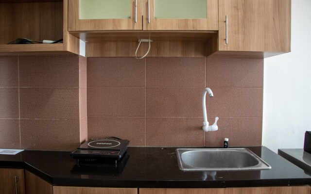 Nice And Comfort Studio Apartment At Belmont Residence Puri