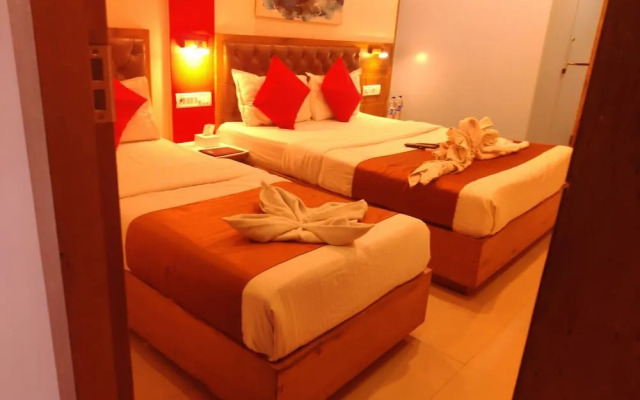 OYO 8490 Hotel Grandeur