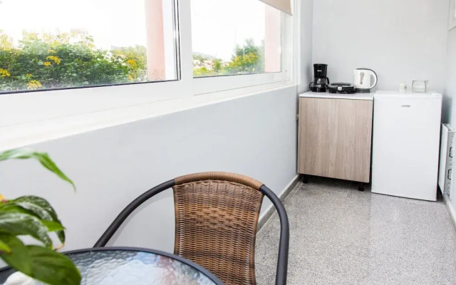 Bright and Relax Studio B in Porto Rafti