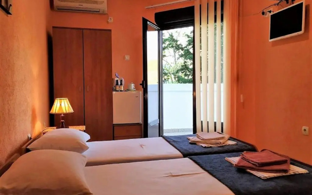 Villa Budvanka Guesthouse