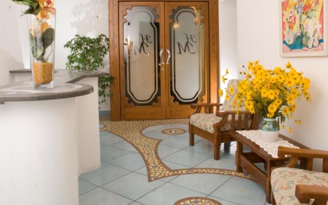 Hotel & Residence Matarese