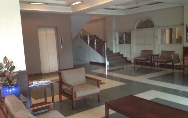 Prince Plaza Hote