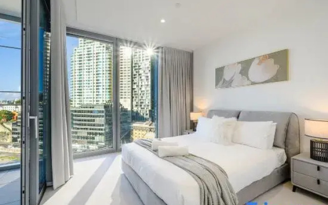 Spacious 3BR in Barangaroo | Free Parking | CBD