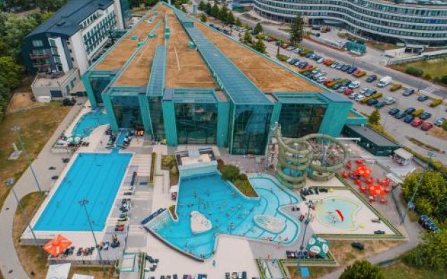 Portobello Wellness & Yacht Hotel