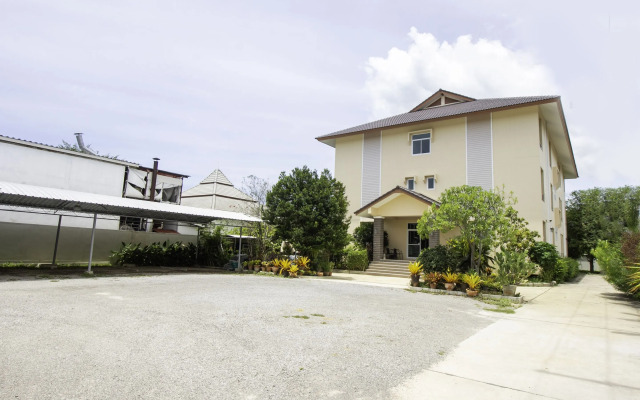 OYO 904 Mai Thai Place