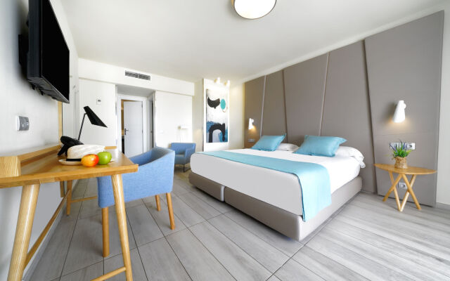 Aqua Suites