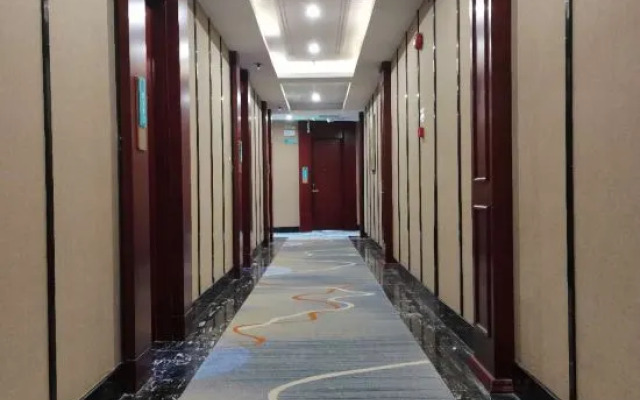 Luxotel Hotel