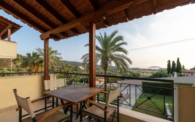 Kelyfos Hotel Bungalows and Suites
