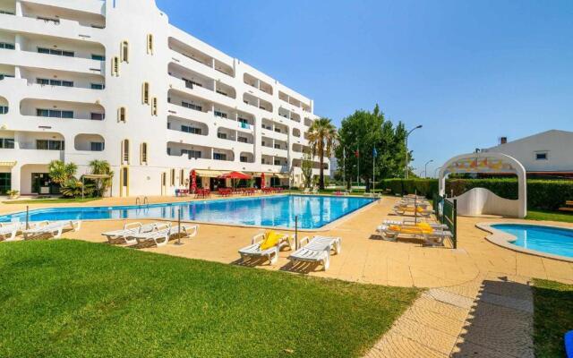 Artens 407 - Dream Lodging