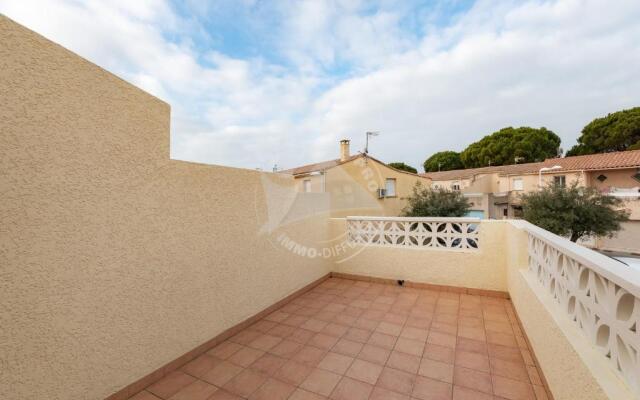 AS21493 - Villa P3 avec terrasse et solarium