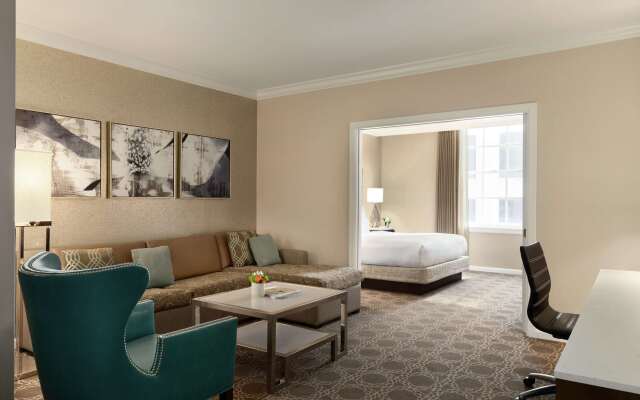 Hilton New Orleans/St. Charles Avenue