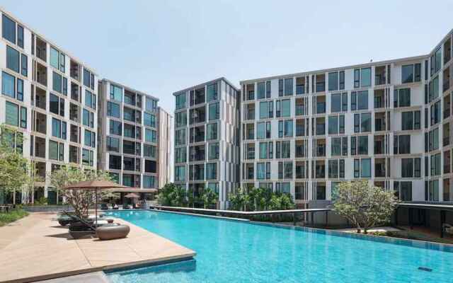 Favstay - The Base Uptown Phuket