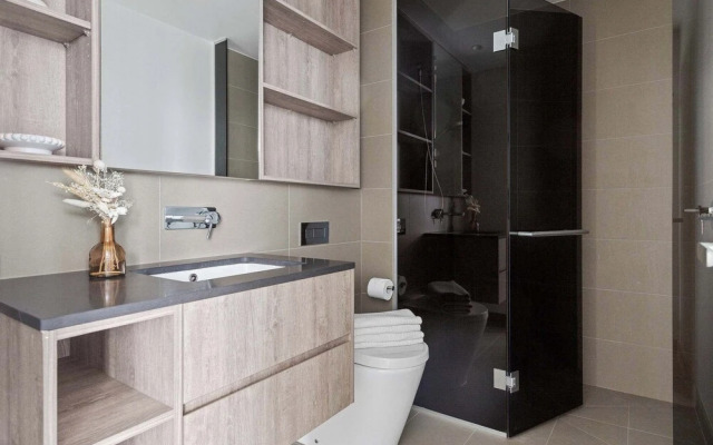 A Lux 2BR Apt Right Opposite Southern Cross