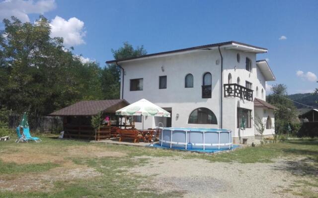 Vila Madudu