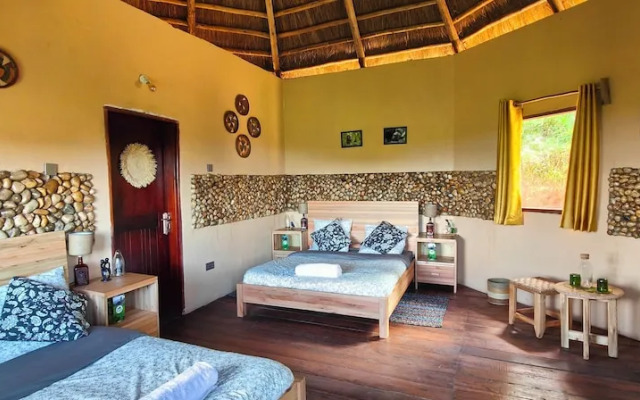 Agandi Uganda Eco-lodge