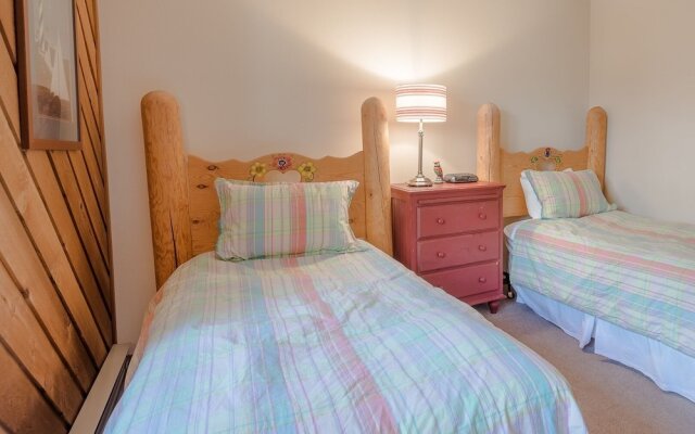 Sunburst Condominiums 2789 by RedAwning