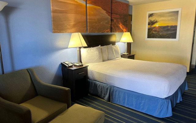 Days Inn by Wyndham Holbrook