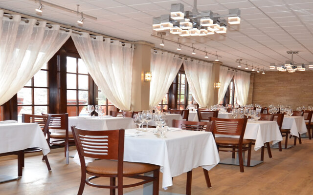 Sea Club Resort
