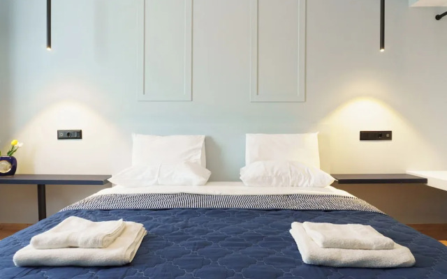 Sani Deluxe Suite Home