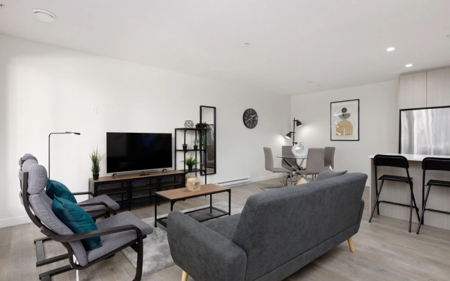 Lea Ave Coquitlam 116