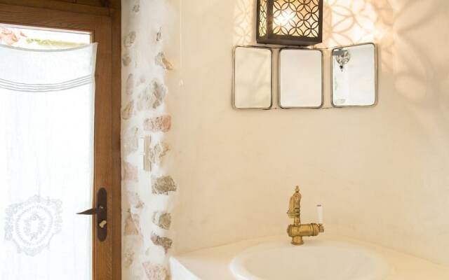 La Danse des Papillons - Campsite