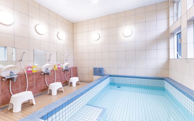 Hirononomori Maehama Bekkan - Male only