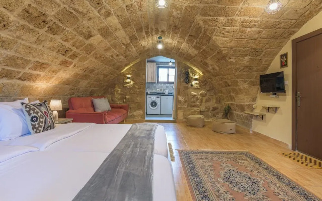 Timberwood Studio in Batroun