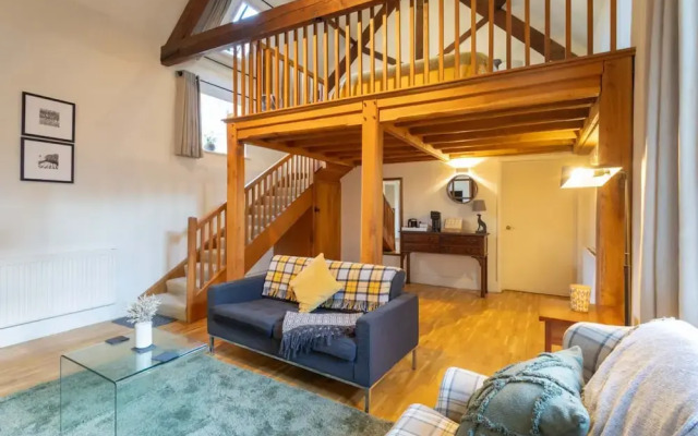 Host Stay The Coach House