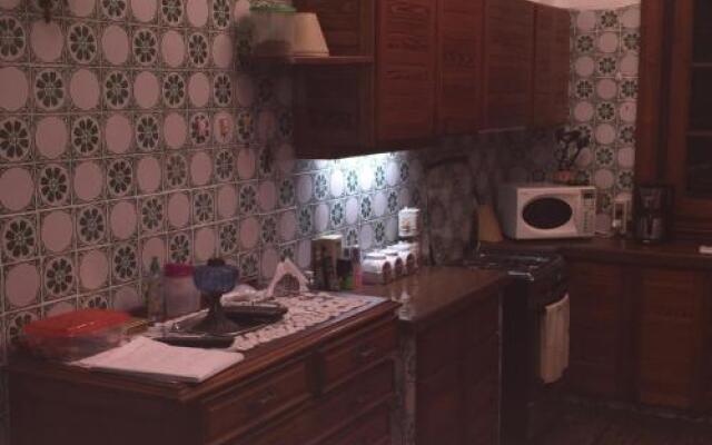Habitaciones De Categoria En Casa Centrica De Montevideo