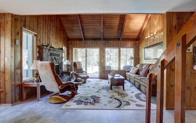 11 Camas-Hot Tub-4BR/2BA