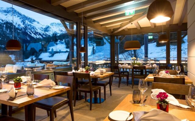 The Alpina Mountain Resort