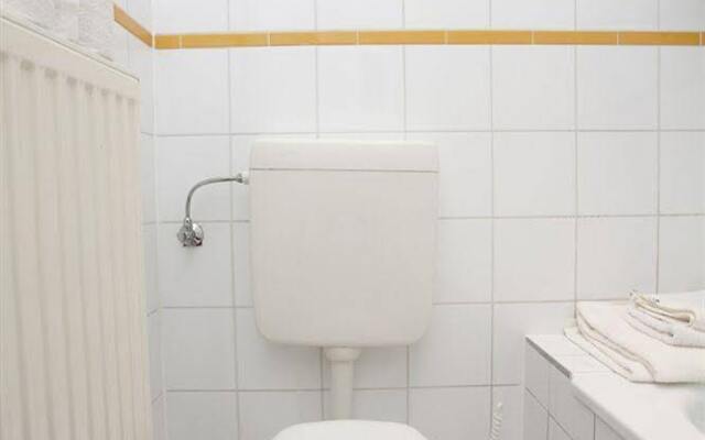 Vienna Apartment Wiedner Haupstrasse