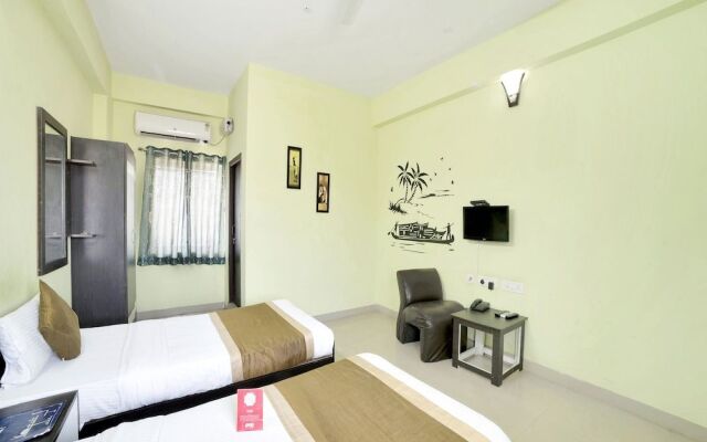 OYO 5564 Hitech Suites