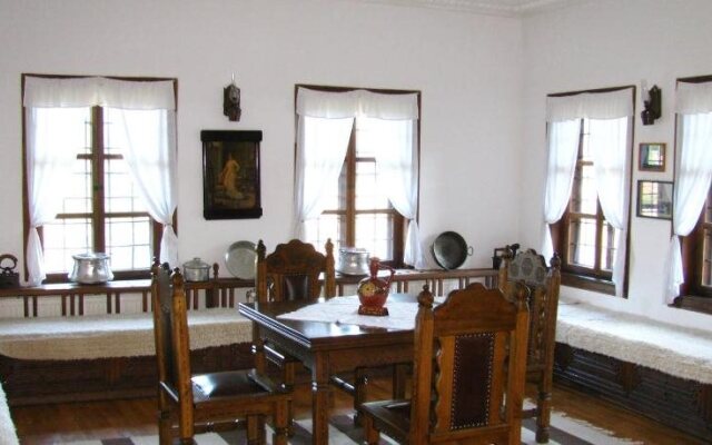 Arbanashki Han Hotelcomplex