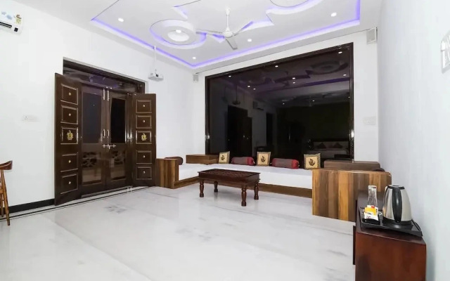 Zest Damodar Garh By OYO Rooms