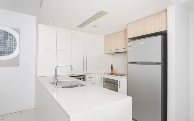 Echelon Apartments