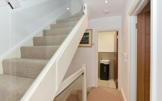 Large South Kensington Mews 2 Bed 2 5 Bath House