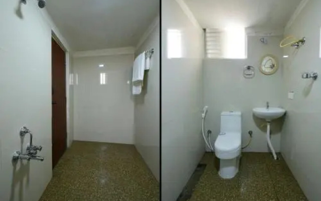 V Wella Inn By OYO Rooms