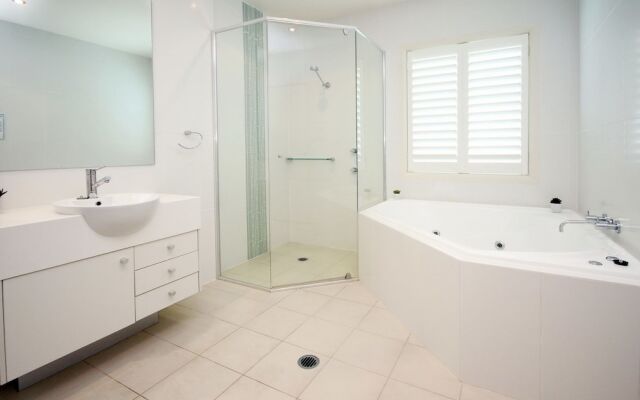 Pacific Blue Apartment 258, 265 Sandy Point Road